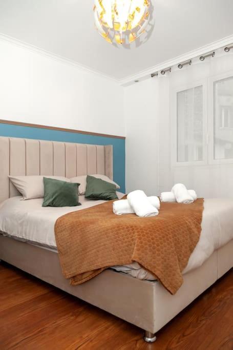 Elegant Appartement Aux Portes De Paris Saint-Ouen  Exterior photo
